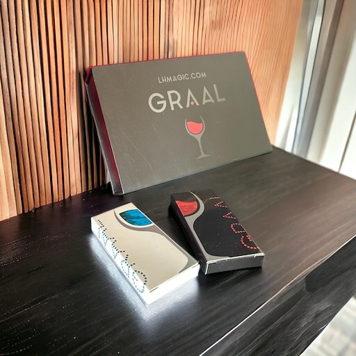 Graal aperto sul tavolo